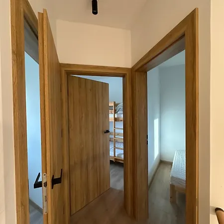 Loft - Murowany 4 Apartament Piotrowice (Oswiecim)