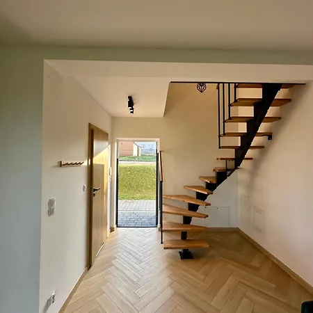 Apartment Energylandia - W Zatorze Murowany 4 *